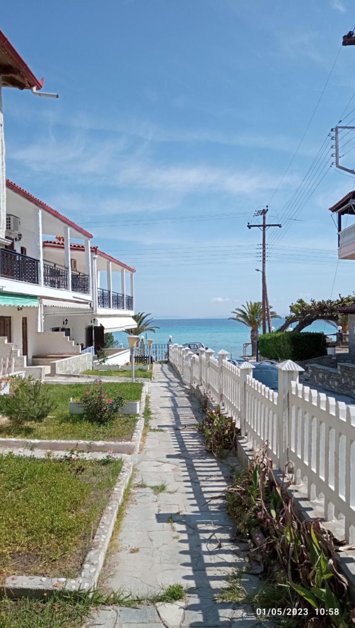 Hippocampus Beach House Polychrono Eksteriør billede
